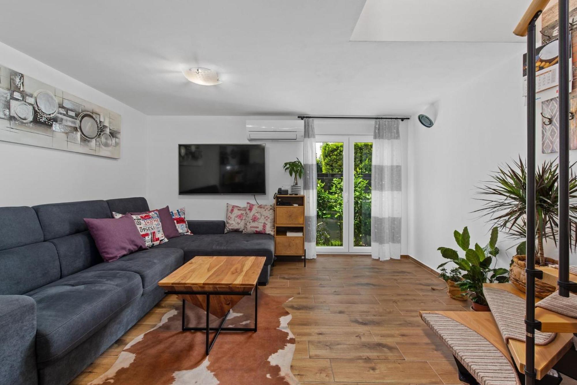 Holiday Home Sea Premantura Bagian luar foto